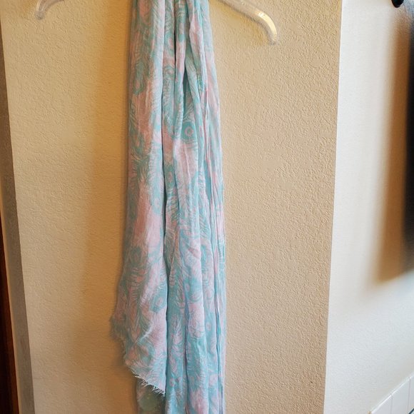 Scarf - Picture 3 of 3